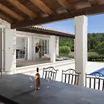 Heritage Lilly Villa