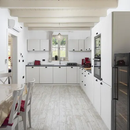 Heritage Lilly Villa