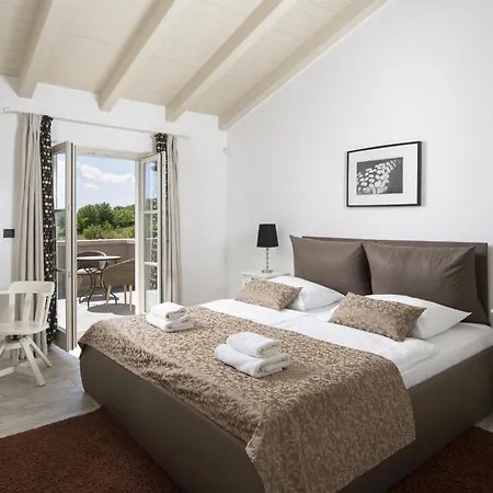 Heritage Lilly Villa Krnica